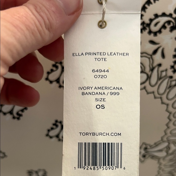 Tory Burch- Ella Printed Leather Tote in Ivory Americana Bandana, EUC - Picture 9 of 17